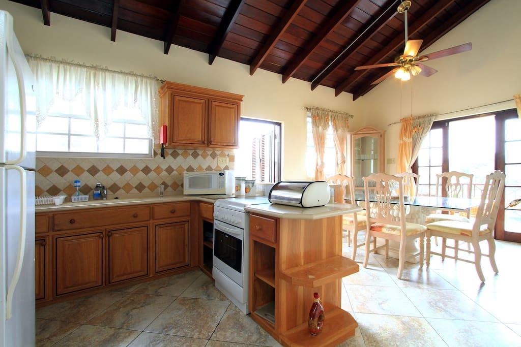 Sungold House Barbados Villa Сейнт Питър Екстериор снимка