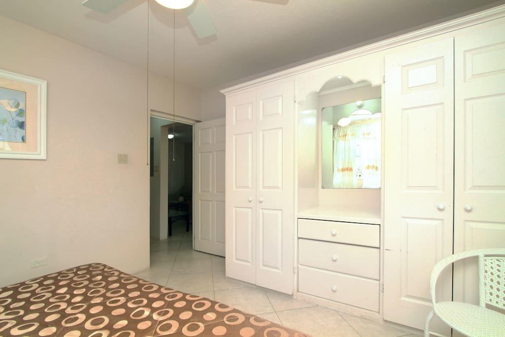 Sungold House Barbados Villa Сейнт Питър Екстериор снимка